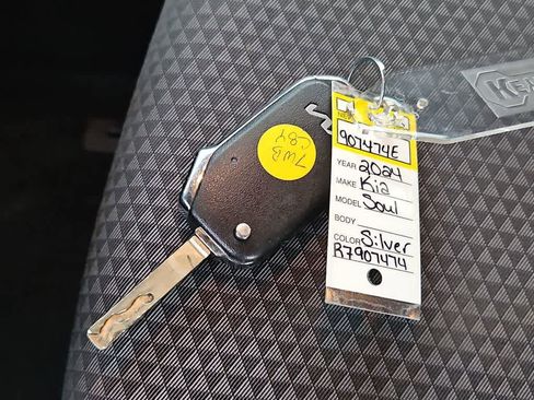 Used 2024 Kia Soul LX w/ Option Group 015 image 33