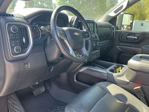 Used 2021 Chevrolet Silverado 2500 LTZ w/ LTZ Premium Package AWD/4WD image 12