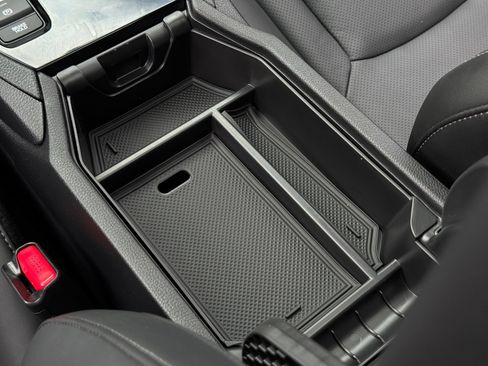 Used 2025 Honda Accord EX-L image 27