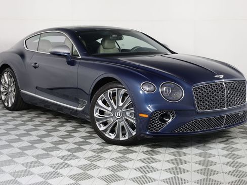 Used 2024 Bentley Continental GT Mulliner AWD/4WD image 17