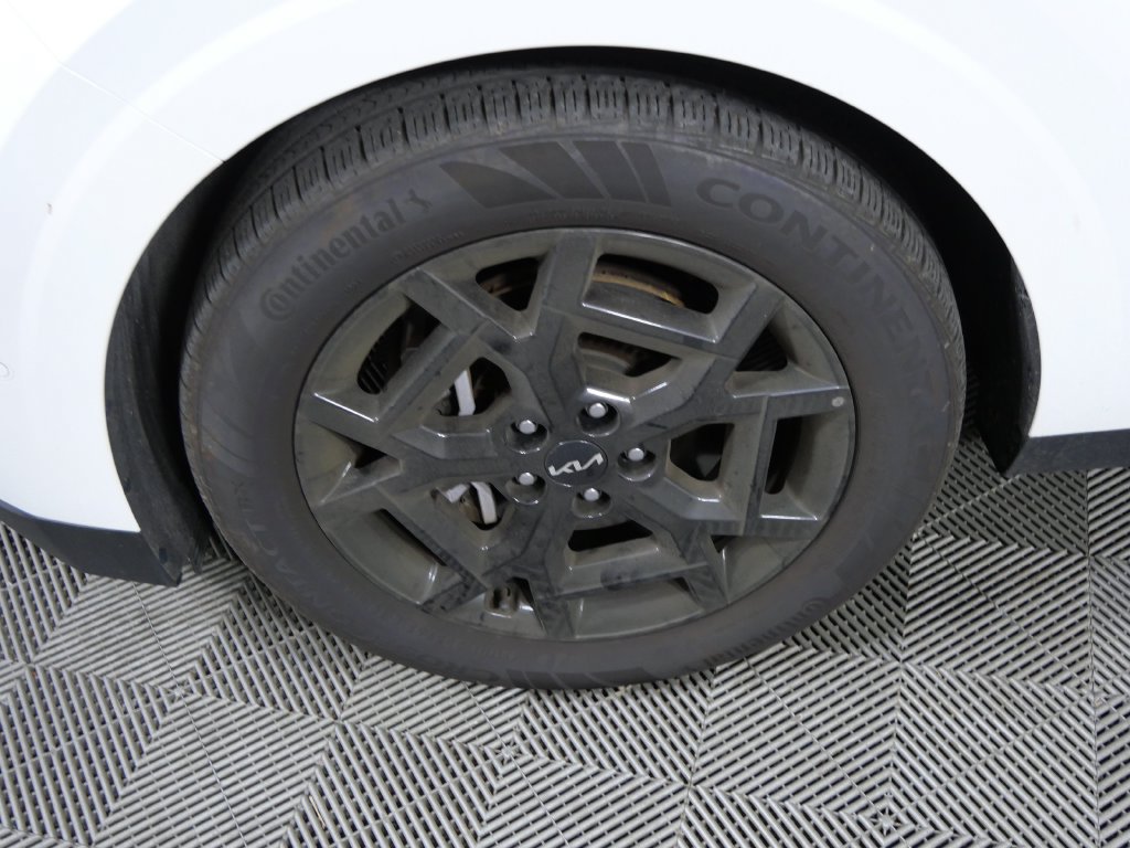 Used 2025 Kia Carnival SX Prestige FWD image 10