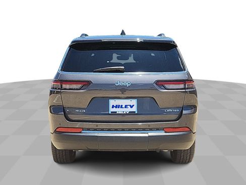 Used 2022 Jeep Grand Cherokee L Limited AWD/4WD image 7