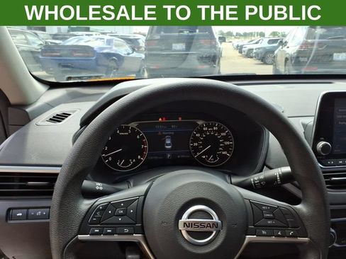 Used 2020 Nissan Altima 2.5 S FWD image 31
