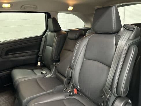 Used 2025 Honda Odyssey EX-L image 14