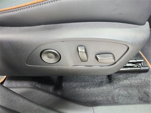 New 2026 GMC Acadia AT4 w/ Super Cruise Package image 40