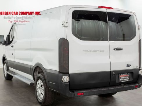 Used 2018 Ford Transit 250 130 Low Roof w/ Exterior Upgrade Package image 7
