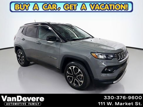Used 2023 Jeep Compass Limited AWD/4WD image 1