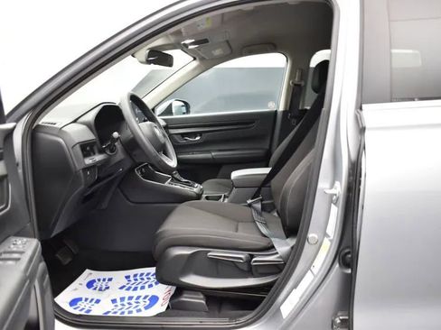 Used 2025 Honda CR-V LX image 14