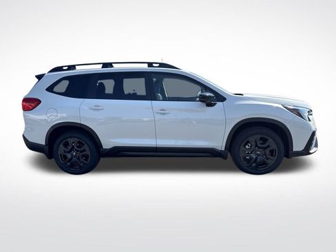 New 2025 Subaru Ascent Bronze Edition w/ Onyx Package image 8