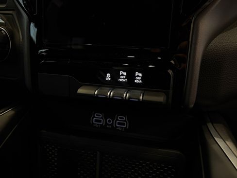 New 2026 RAM 1500 Big Horn AWD/4WD image 31