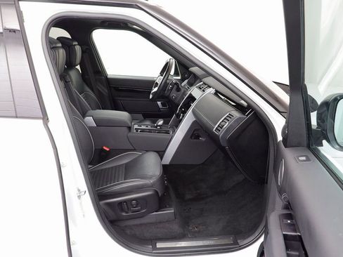 Used 2023 Land Rover Discovery HSE R-Dynamic image 21