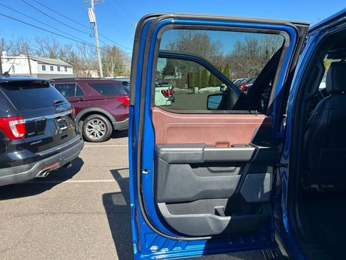 Certified 2023 Ford F150 Lariat w/ Equipment Group 502A High image 19