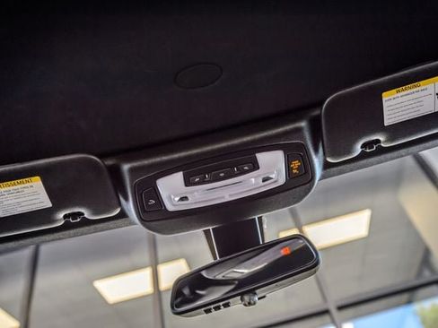 Used 2015 BMW 435i Convertible w/ Luxury Line RWD image 40