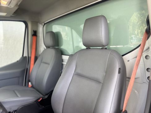 Used 2019 Ford Transit 350 350 HD 2dr 156 in. WB DRW Chas image 15