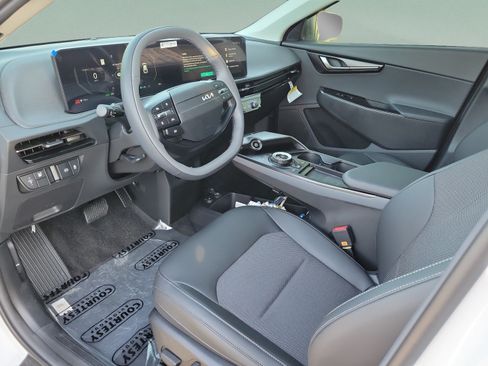 New 2026 Kia EV6 Light RWD image 17