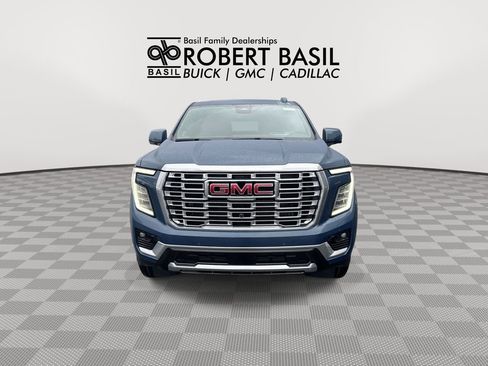 New 2026 GMC Yukon XL Denali w/ Denali Reserve Package AWD/4WD image 3