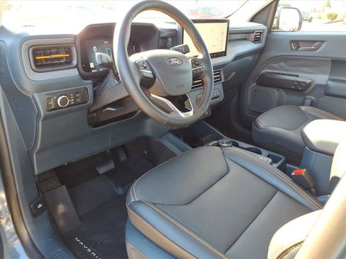 Used 2025 Ford Maverick Tremor image 13