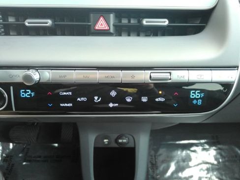 Used 2024 Hyundai Ioniq 5 SEL RWD image 45