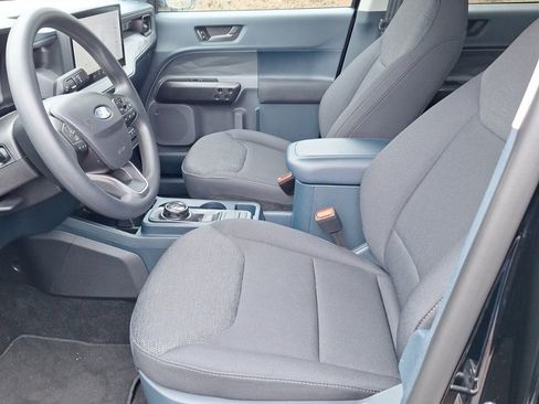 Used 2025 Ford Maverick XL image 8