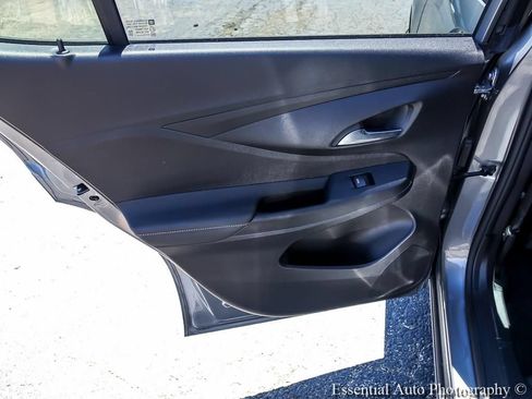Used 2025 Buick Envista Sport Touring FWD image 23