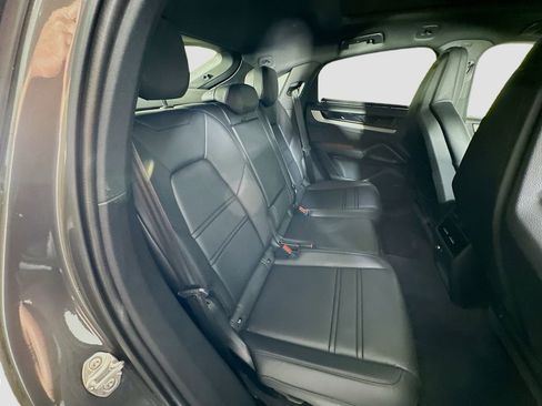 New 2025 Porsche Cayenne E-Hybrid Coupe image 29