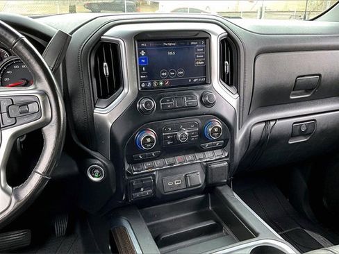 Used 2019 Chevrolet Silverado 1500 LT Trail Boss image 9