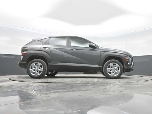 New 2026 Hyundai Kona SE image 30