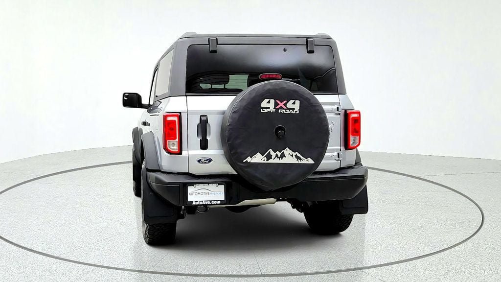 Used 2023 Ford Bronco Black Diamond AWD/4WD image 6