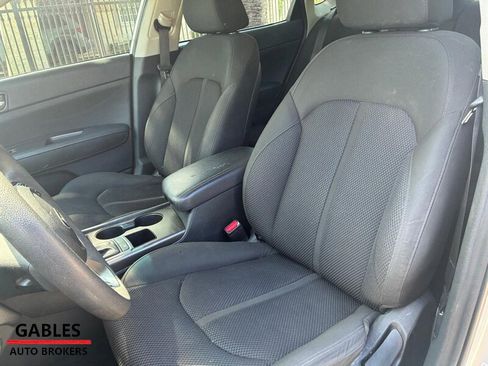 Used 2020 Kia Optima LX image 13