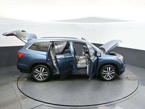 Used 2018 Honda Pilot Touring image 53