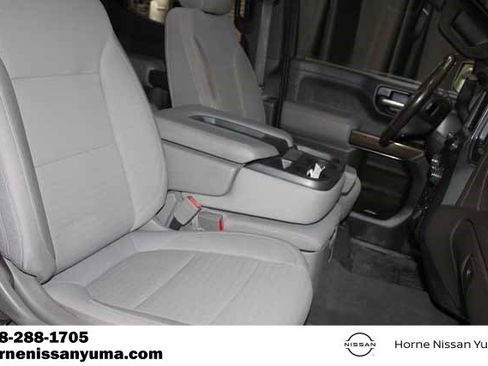 Used 2020 Chevrolet Silverado 1500 LT w/ Convenience Package image 6