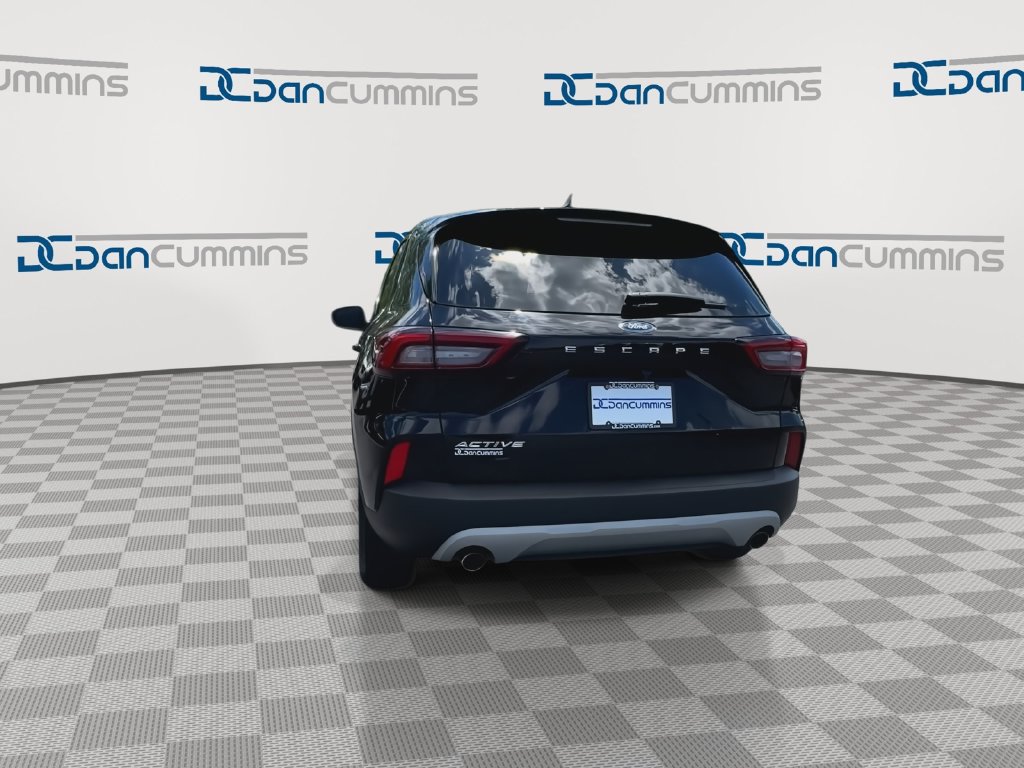 Used 2023 Ford Escape Active w/ Tech Pack #1 FWD image 7