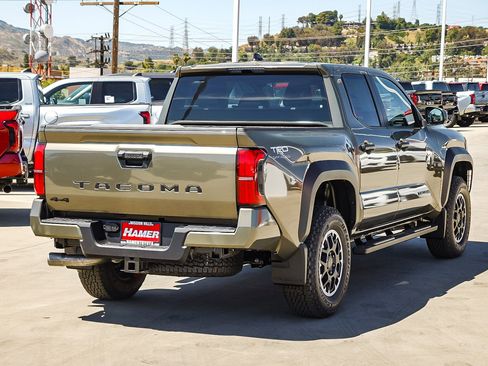 New 2026 Toyota Tacoma TRD Off-Road AWD/4WD image 7