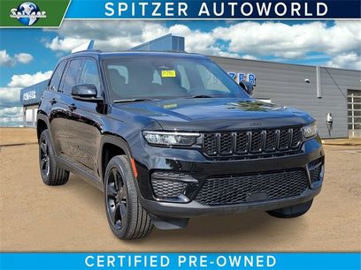 Used 2022 Jeep Grand Cherokee Altitude