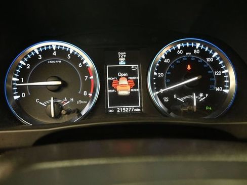 Used 2015 Toyota Highlander Limited AWD/4WD image 12
