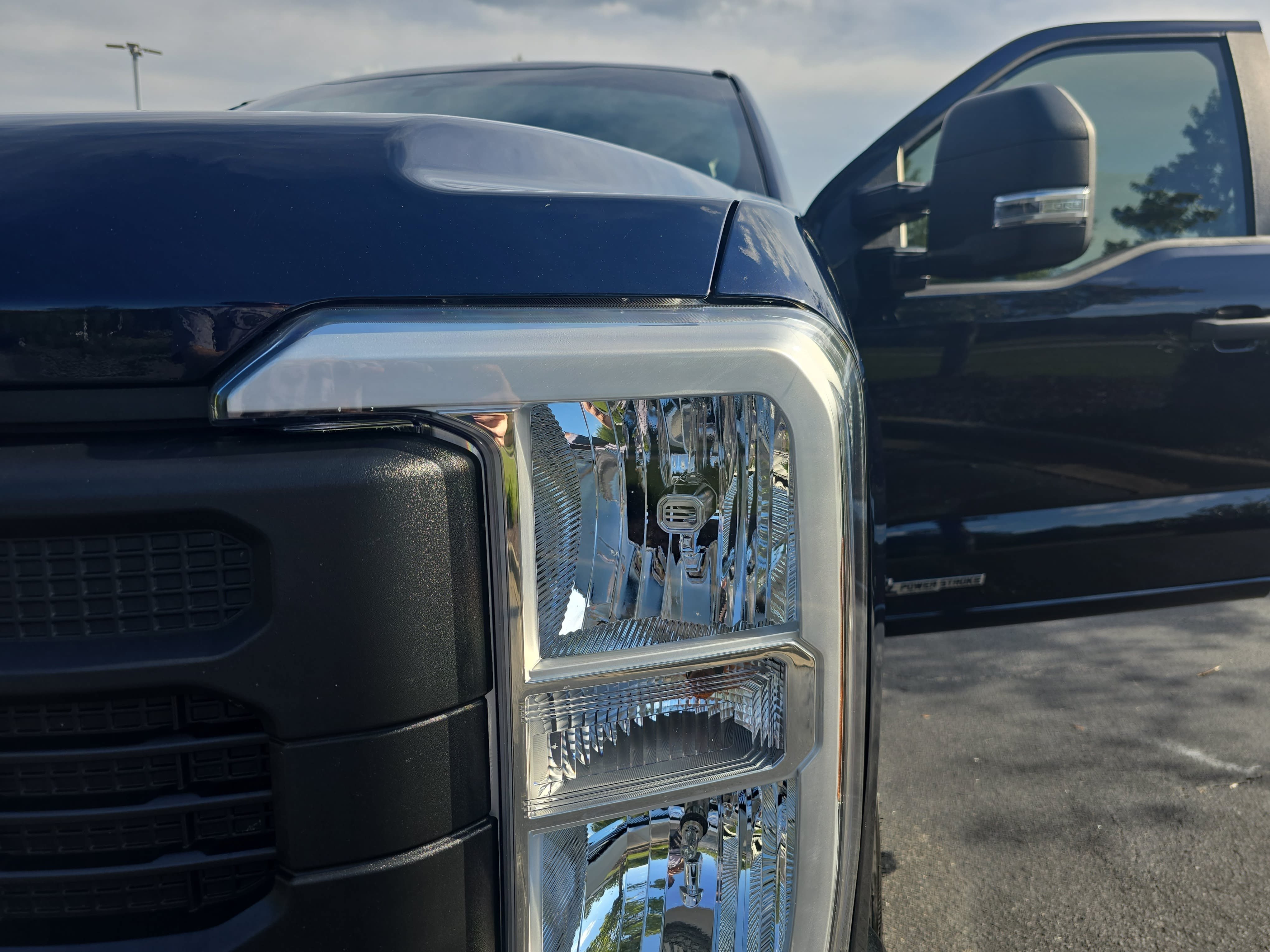 Used 2024 Ford F250 XL AWD/4WD image 29