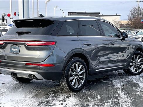 Used 2022 Lincoln Corsair AWD w/ Premium Package image 11