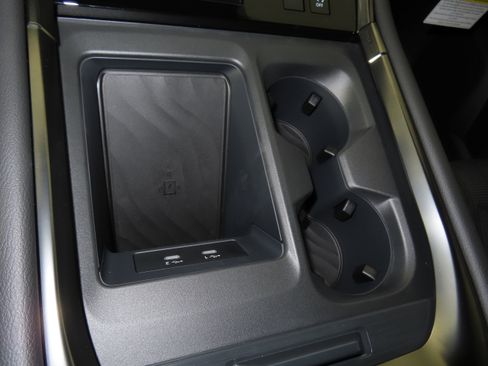 New 2026 Nissan Armada PRO-4X image 39