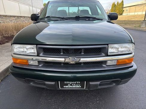 Used 2003 Chevrolet S10 Pickup LS w/ Convenience Package image 13