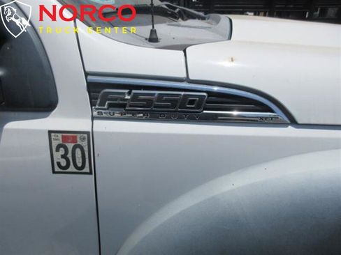 Used 2012 Ford F550 2WD Crew Cab Super Duty image 9