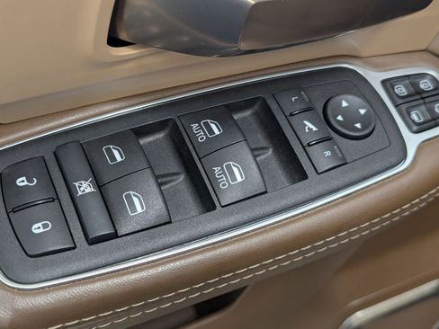 Used 2024 RAM 3500 Limited w/ Safety Group image 11