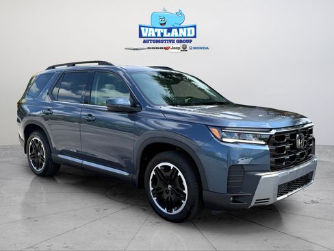 New 2026 Honda Pilot Touring image 7