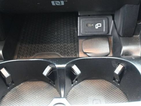 Certified 2021 Mercedes-Benz E 450 4MATIC All-Terrain Wagon image 3