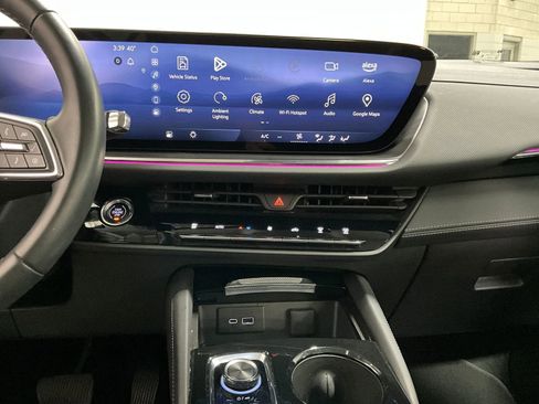 Used 2025 Buick Envision Preferred image 7