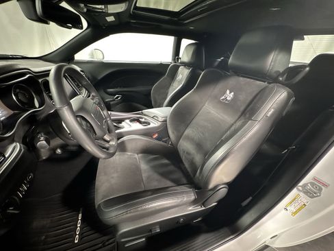 Used 2019 Dodge Challenger R/T Scat Pack image 17