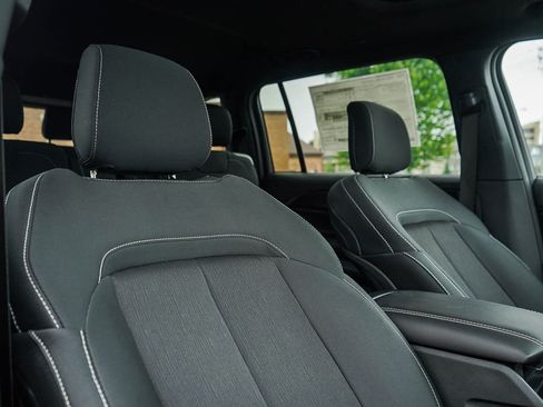 New 2025 Jeep Grand Cherokee L Laredo w/ Luxury Tech Group I image 11