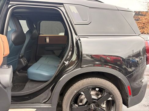 Used 2025 MINI Cooper Countryman S w/ Comfort Package Max image 17