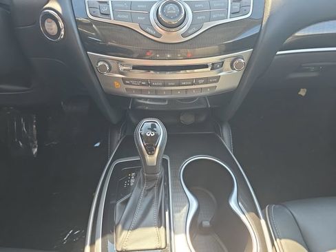 Used 2019 INFINITI QX60 Luxe w/ Essential Package AWD/4WD image 28