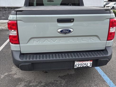 Used 2022 Ford Maverick XL image 2