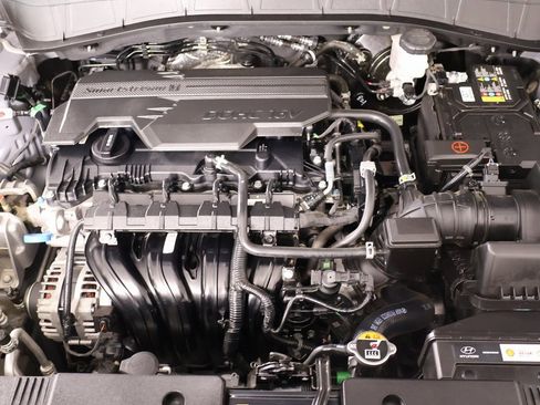 Used 2025 Hyundai Kona SEL image 18